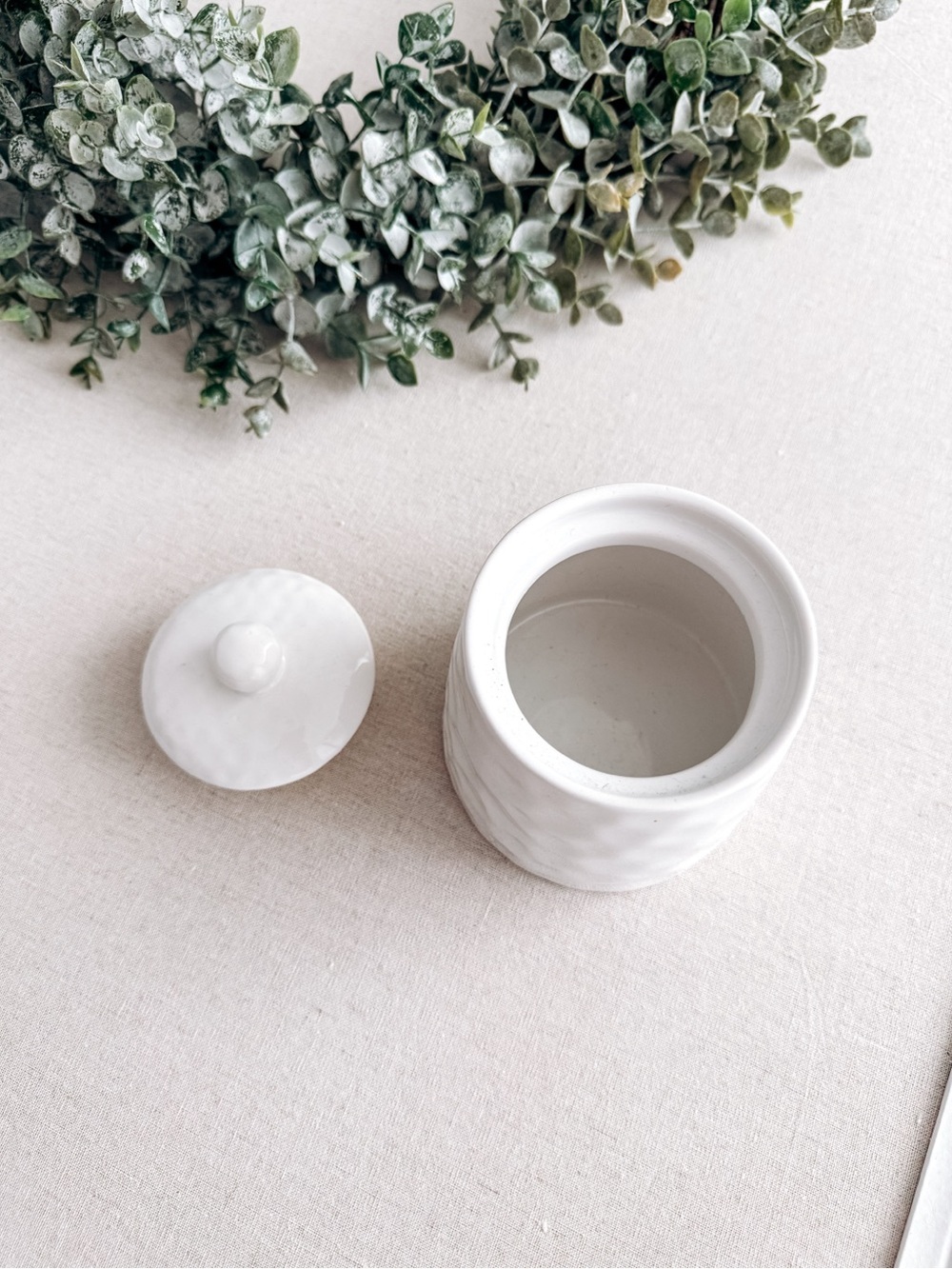 Market Square White Ceramic Honey Pot | Lidded Canister - Picture 3 of 4
